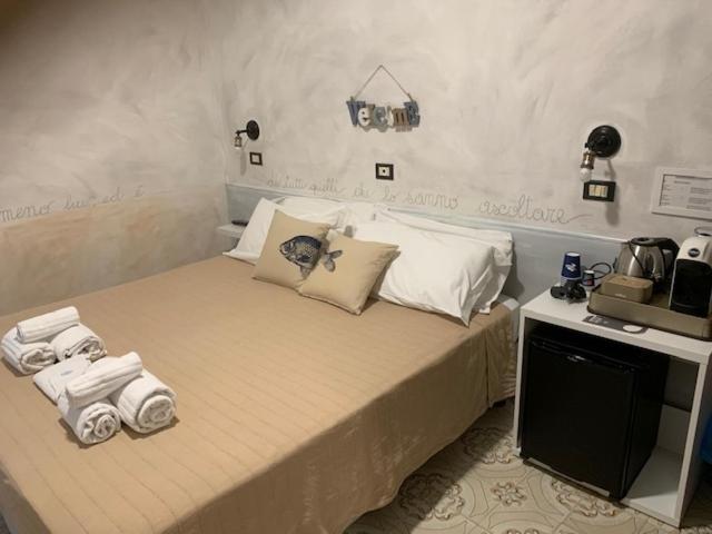 L'Antico Borgo Elena Noli Hotel Buitenkant foto