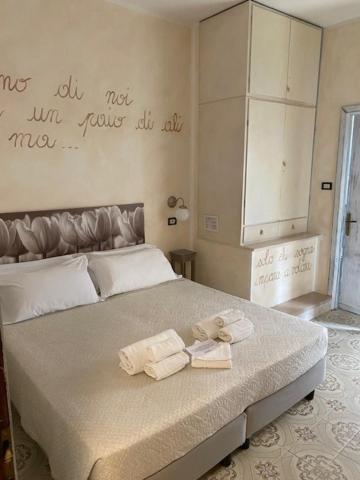 L'Antico Borgo Elena Noli Hotel Buitenkant foto